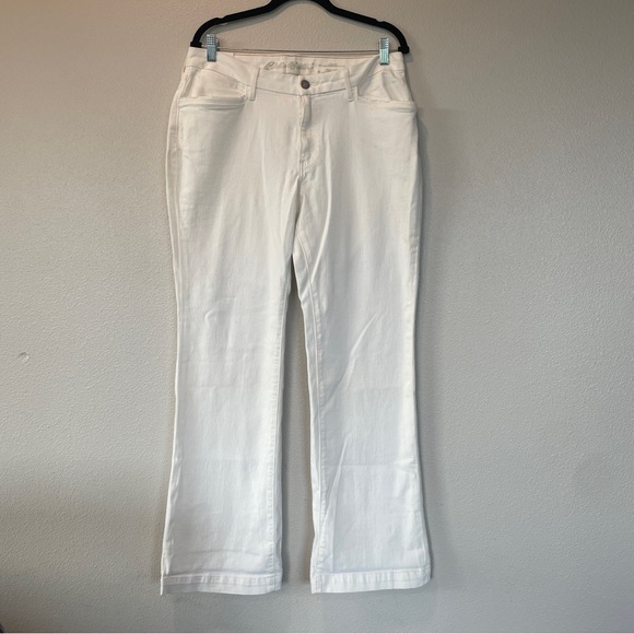 Eddie Bauer Pants - Eddie Bauer White Curvy Trouser Stretch Casual Classic Fit Women’s Size 12‎
